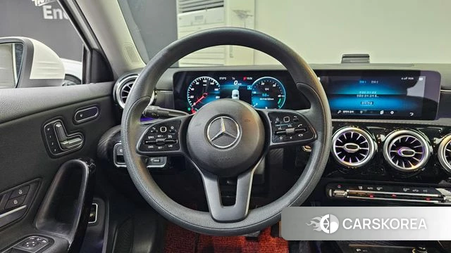 Mercedes-Benz A-Class W177 2020 Белый из Кореи, фото 4