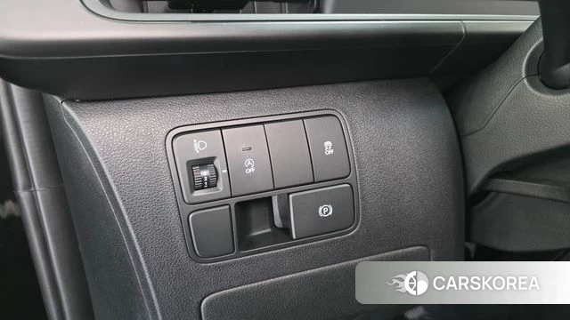 Hyundai Staria 2023 Черный из Кореи, фото 4