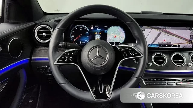 Mercedes-Benz E-Class W213 2022 Белый из Кореи, фото 4