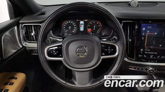 Volvo V60 Cross-Country 2nd Generation 2020 Серебристо-серый из Кореи, фото 4