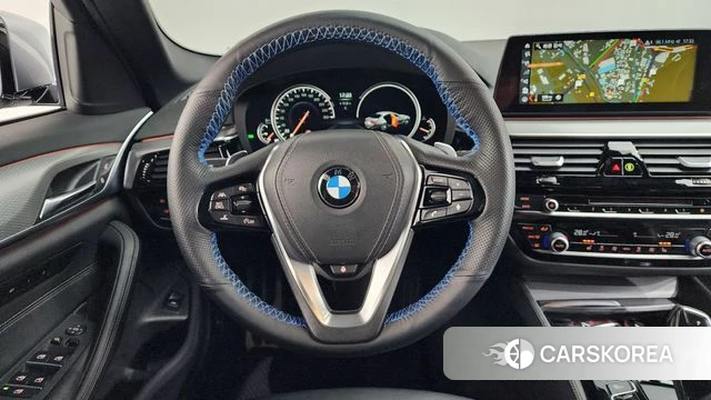 BMW 5 Series (G30) 2018 Серый из Кореи, фото 4