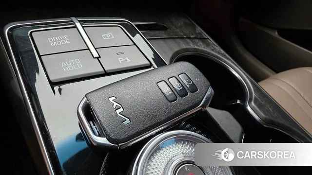 Kia K8 2023 Серый из Кореи, фото 4