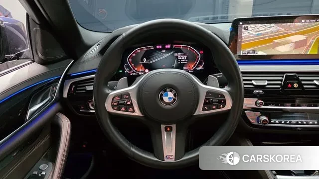 BMW 5 Series (G30) 2023 Черный из Кореи, фото 4