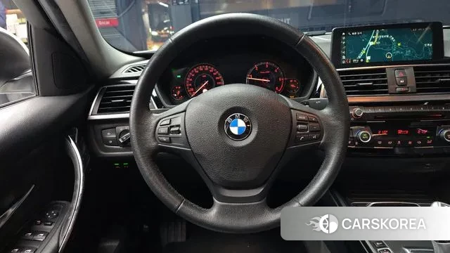 BMW 3 Series (F30) 2018 Белый из Кореи, фото 4