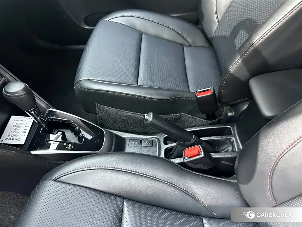Toyota Yaris L 2022 Белый из Китая, фото 4