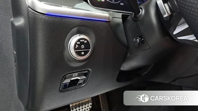 Mercedes-Benz C-Class W206 2023 Серый из Кореи, фото 4