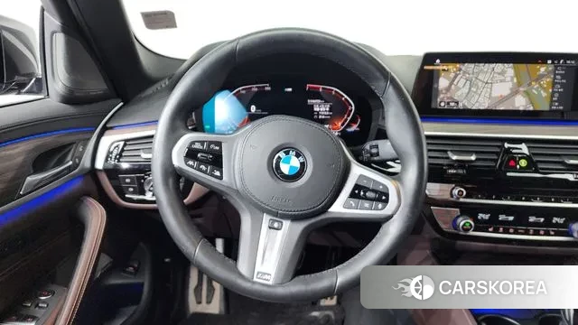 BMW 5 Series (G30) id 3253602 из Кореи 4