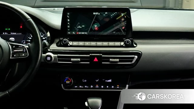 Kia Seltos 2022 Белый из Кореи, фото 4