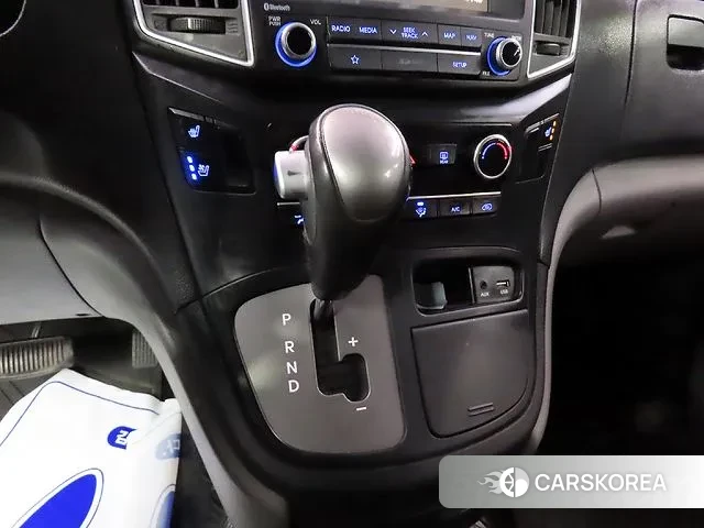 Hyundai The New Grand Starex 2018 Белый из Кореи, фото 4