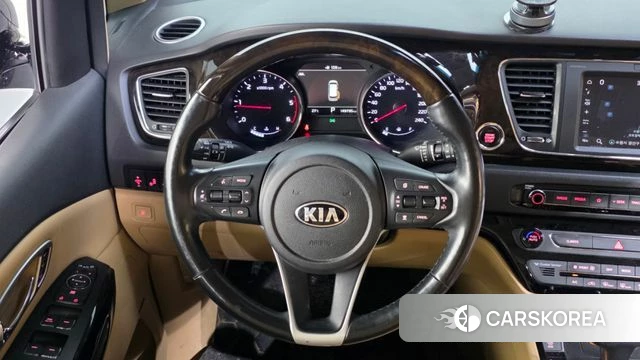 Kia The New Carnival 2018 Черный из Кореи, фото 4