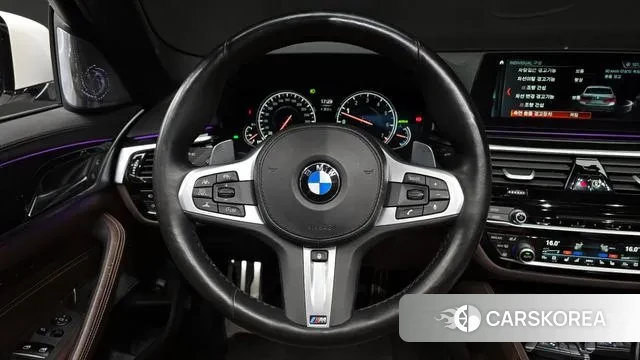 BMW 5 Series (G30) 2018 Белый из Кореи, фото 4