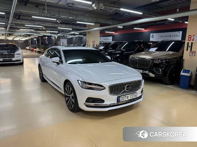 Volvo S90 2024 Белый из Кореи, фото 4