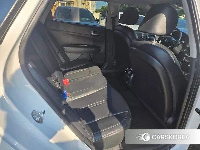 Kia The New K5 2nd generation 2018 Белый из Кореи, фото 4