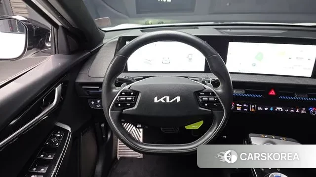 Kia EV6 2023 Белый из Кореи, фото 4