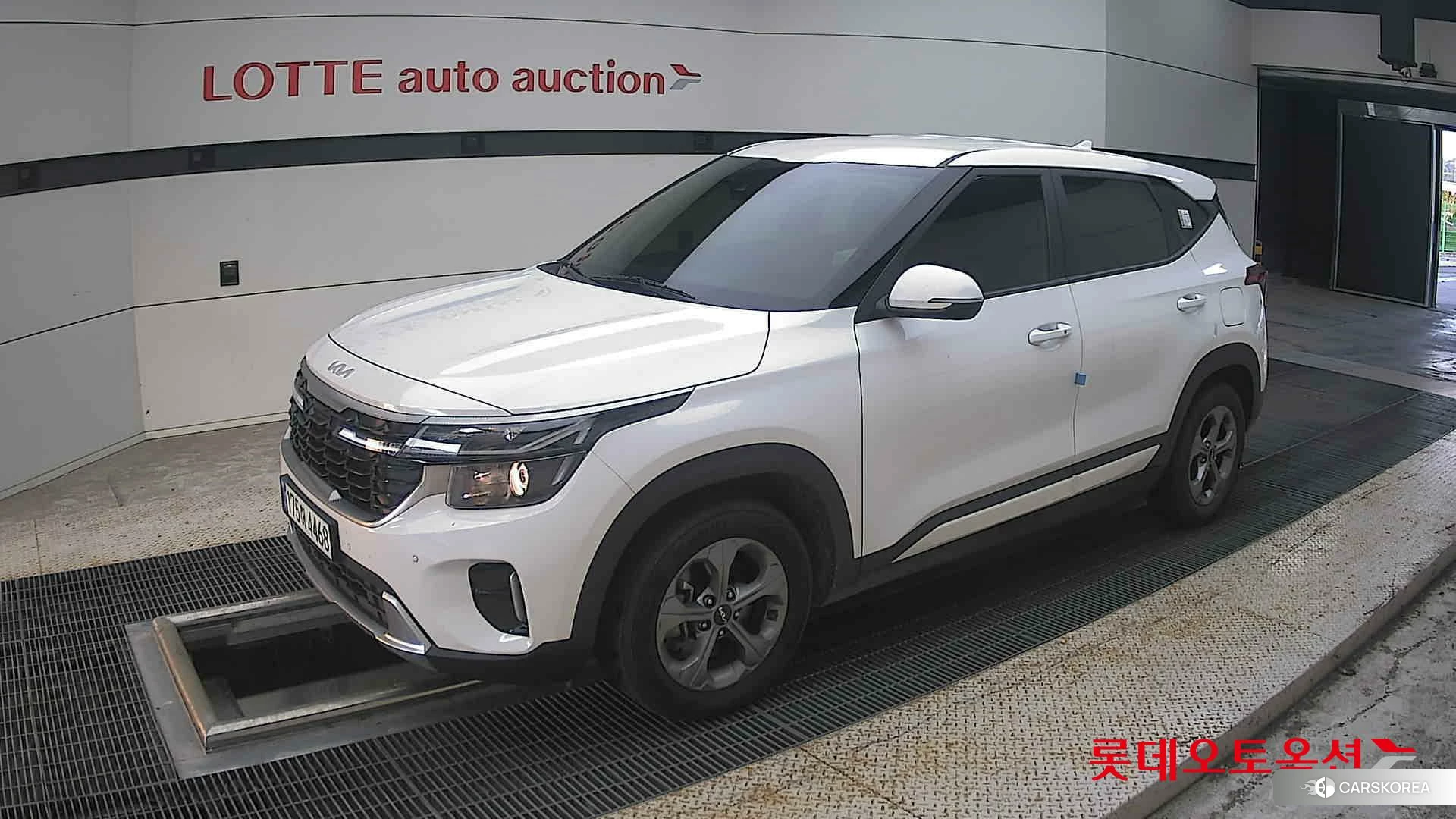 Kia Seltos 2024 Snow White Pearl из Кореи, фото 4