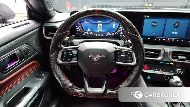 Ford Mustang 7th Generation 2024 Черный из Кореи, фото 4