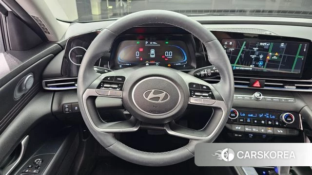 Hyundai The New Avante (CN7) 2024 Белый из Кореи, фото 4