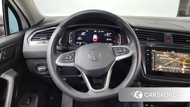 Volkswagen Tiguan Allspace 2022 Белый из Кореи, фото 4