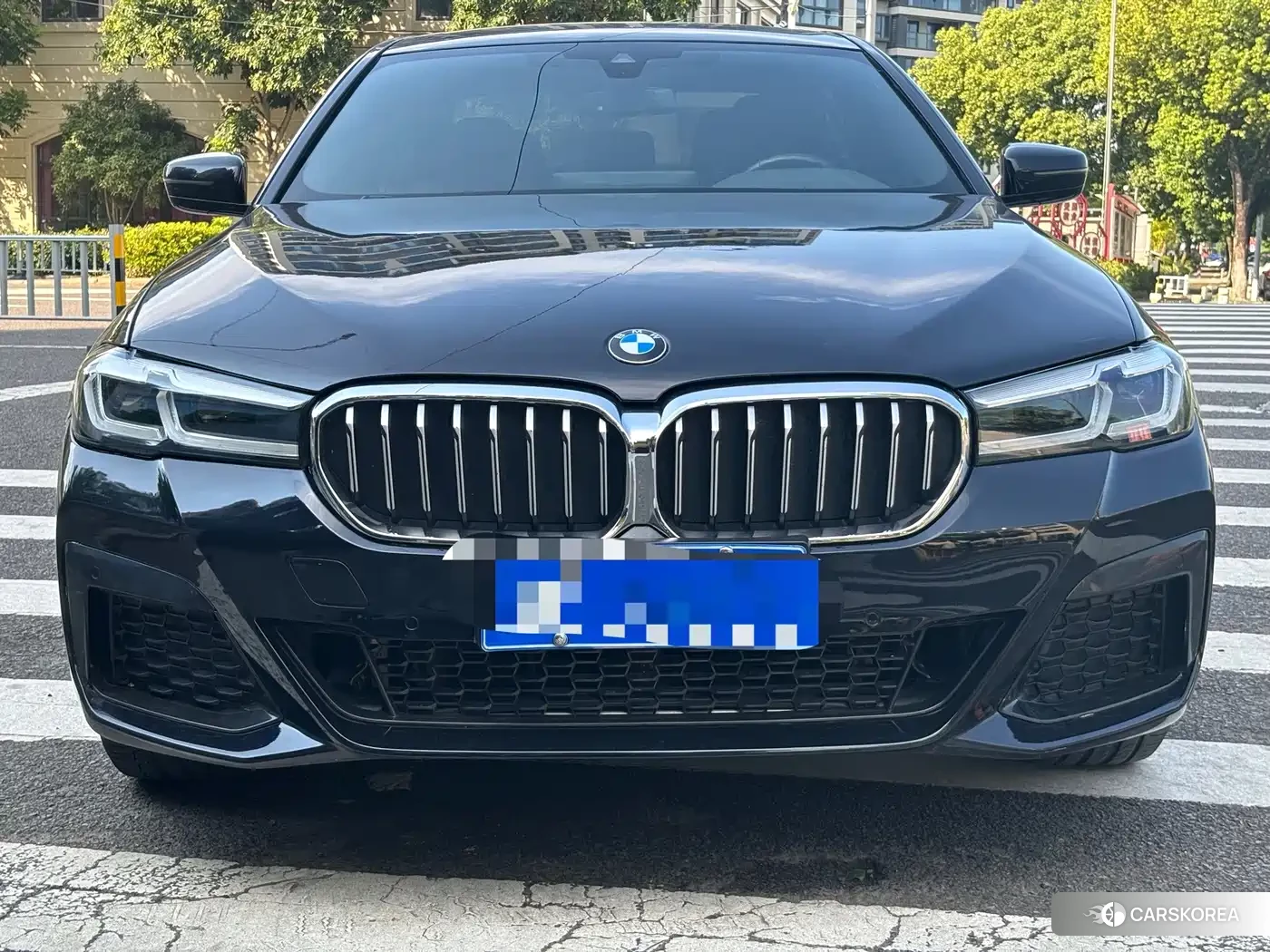 BMW 5 series 2023 Черный из Китая, фото 4
