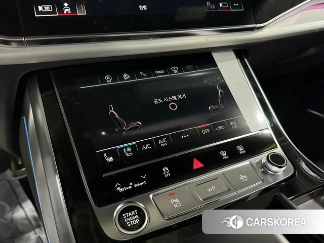 Audi Q8 (4M) 2026 Черный из Кореи, фото 4