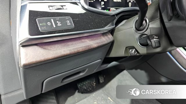 Audi Q7 (4M) 2021 Белый из Кореи, фото 4