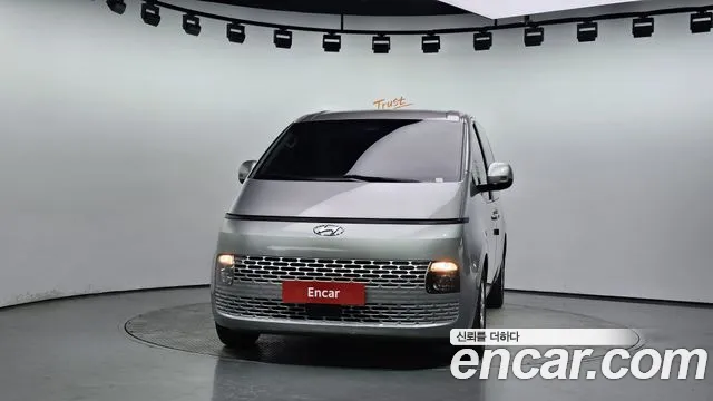 Hyundai Staria 2022 Серебряный из Кореи, фото 4