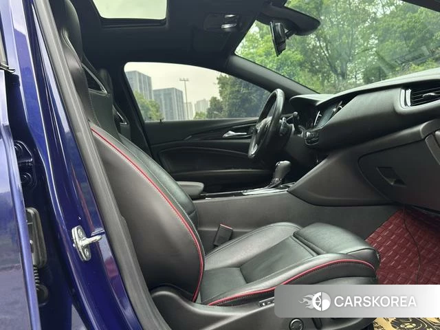 Buick Regal 2019 Синий из Китая, фото 4