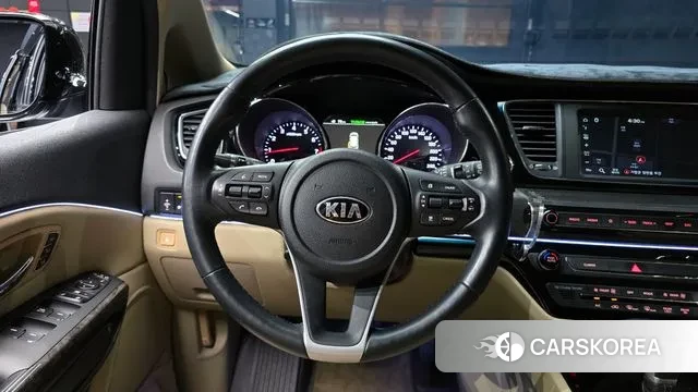 Kia The New Carnival 2019 Серебряный двухцветный из Кореи, фото 4