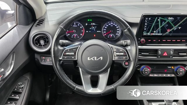 Kia The New K3 2nd generation 2022 Белый из Кореи, фото 4