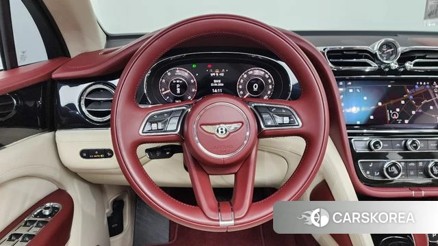 Bentley Bentayga 2024 Белый из Кореи, фото 4
