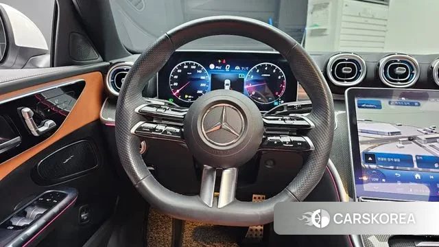 Mercedes-Benz C-Class W206 2023 Белый из Кореи, фото 4