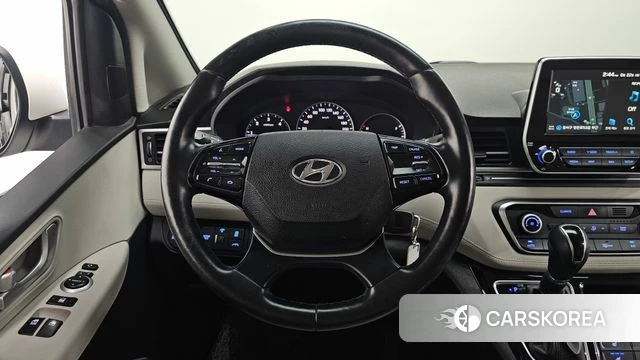 Hyundai The New Grand Starex 2019 Белый из Кореи, фото 4