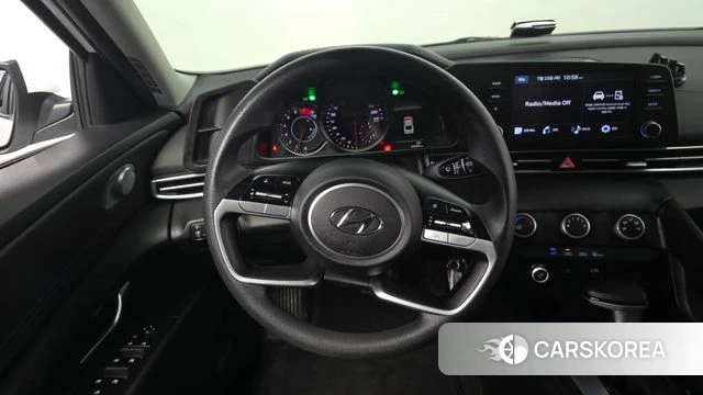 Hyundai Avante (CN7) 2022 Белый из Кореи, фото 4