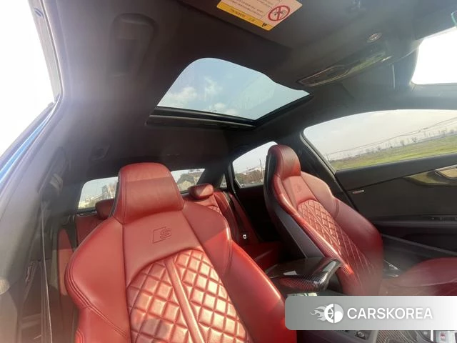 Audi S4 2021 Синий из Китая, фото 4
