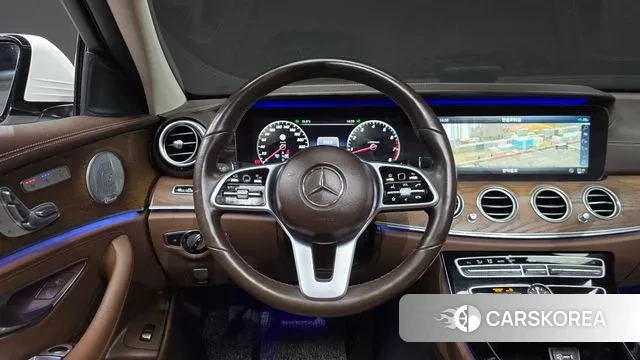 Mercedes-Benz E-Class W213 2020 Белый из Кореи, фото 4