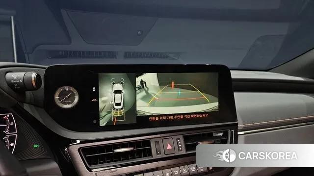 Lexus ES300h 7th generation 2023 Белый из Кореи, фото 4