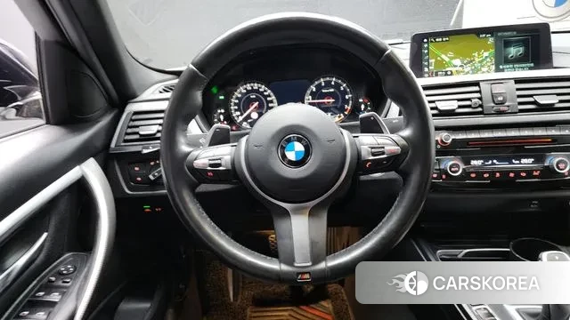BMW 3 Series (F30) 2018 Белый из Кореи, фото 4