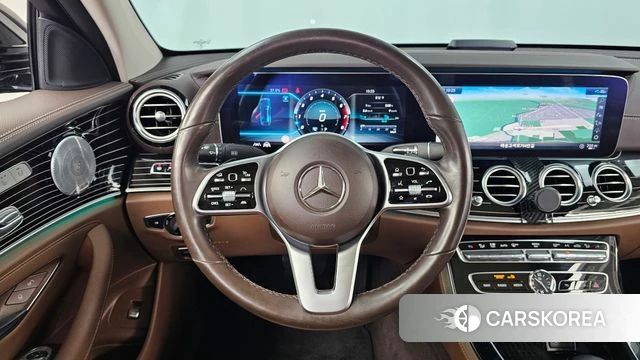 Mercedes-Benz E-Class W213 2020 Черный из Кореи, фото 4