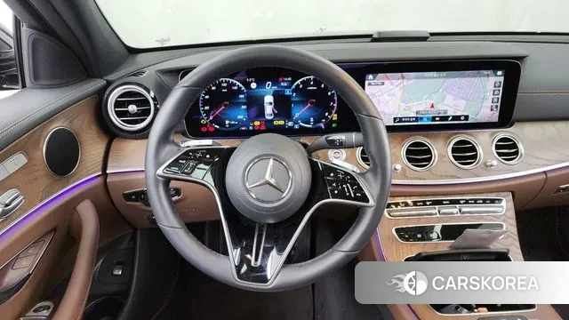 Mercedes-Benz E-Class W213 2021 Черный из Кореи, фото 4