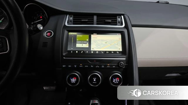 Jaguar E-PACE 2018 Черный из Кореи, фото 4