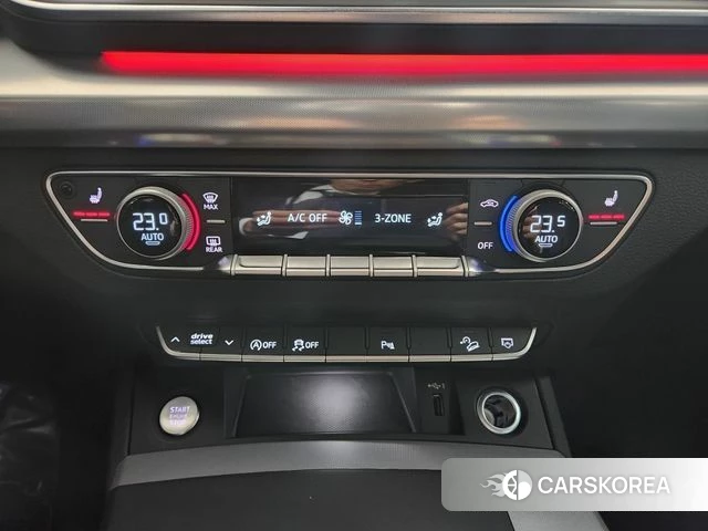 Audi Q5 (FY) 2023 Серый из Кореи, фото 4