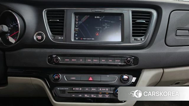 Kia The New Carnival 2018 Белый из Кореи, фото 4