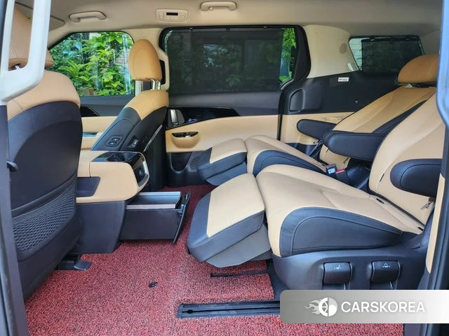 Kia Carnival 4th generation 2023 Черный из Кореи, фото 4