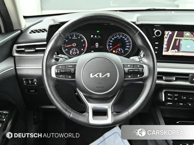 Kia K5 3rd generation 2022 Белый из Кореи, фото 4