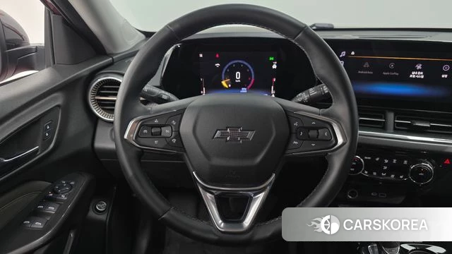 Chevrolet (GM Daewoo) Trax Crossover 2023 Красный из Кореи, фото 4