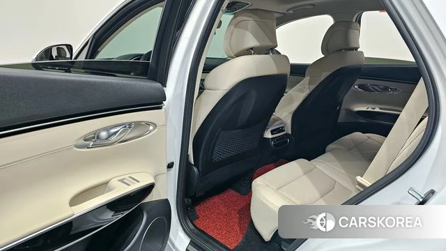 Genesis GV70 id 3897248 из Кореи 4