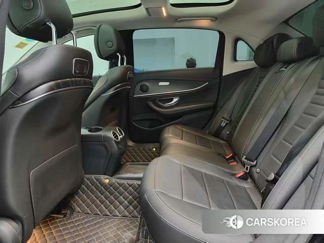 Mercedes-Benz E-class 2018 Черный из Китая, фото 4