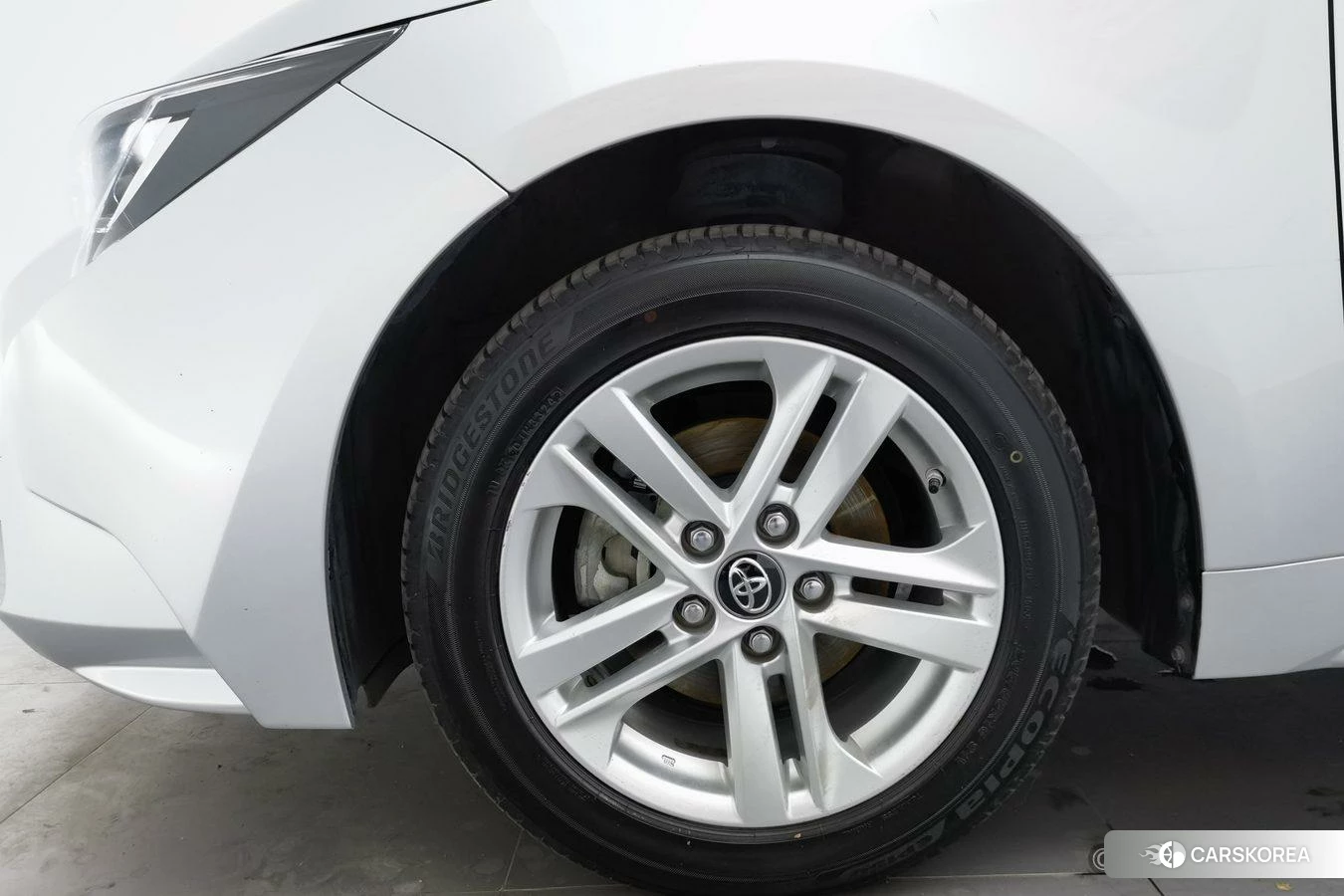 Toyota Lei Ling 2020 Серебристо-серый из Китая, фото 4
