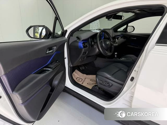 Toyota C-HR 2021 Белый из Китая, фото 4