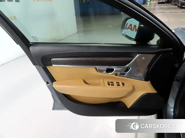 Volvo V90 Cross-Country 2018 Серый из Кореи, фото 4